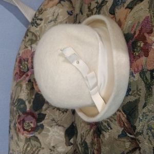 Vintage Christine Original Park Avenue New York Hat Ivory Pearl & Ribbon